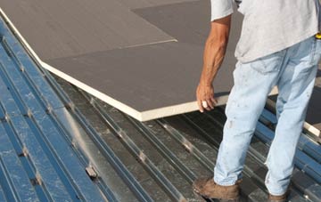 benefits of insulating Cantraywood flat roofing